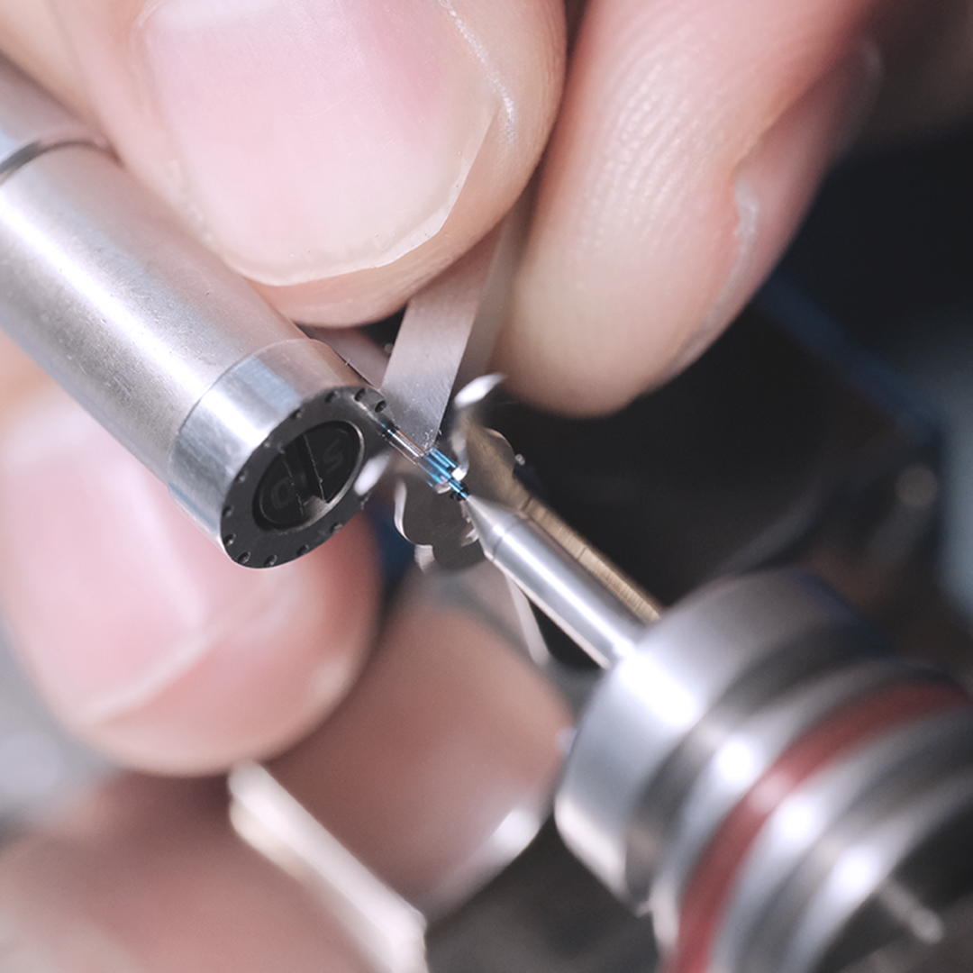 TIME2-TRADITIONAL-WATCHMAKING-SKILLS